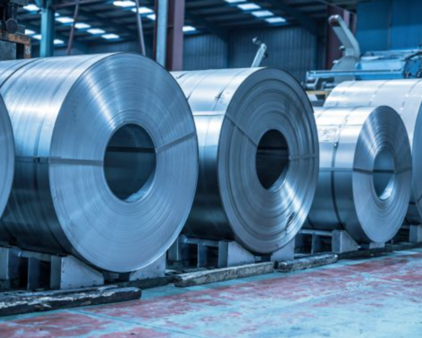 Indústria de máquinas e equipamentos segue em queda em 2026